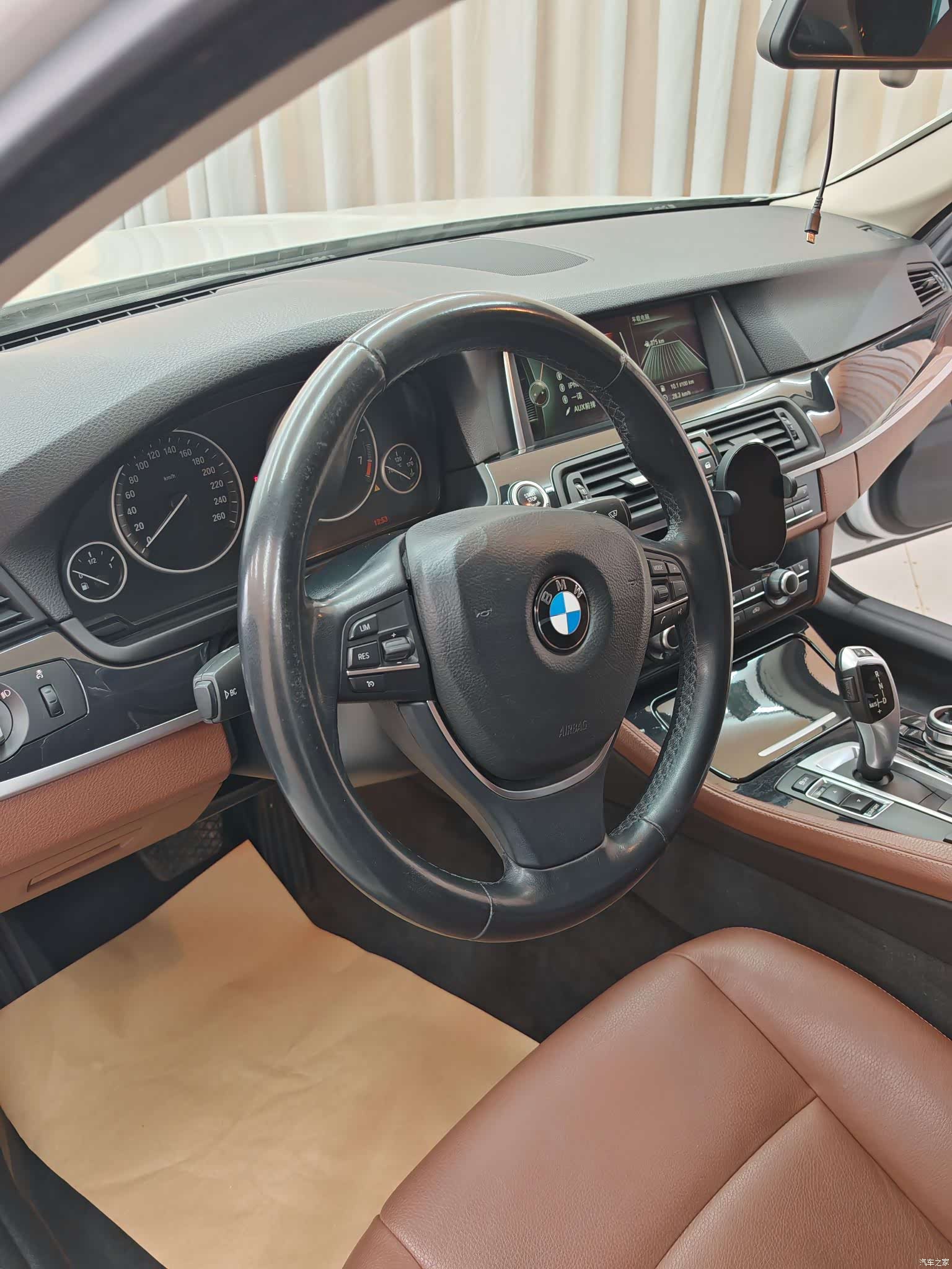 BMW 5 Series, 2016 10