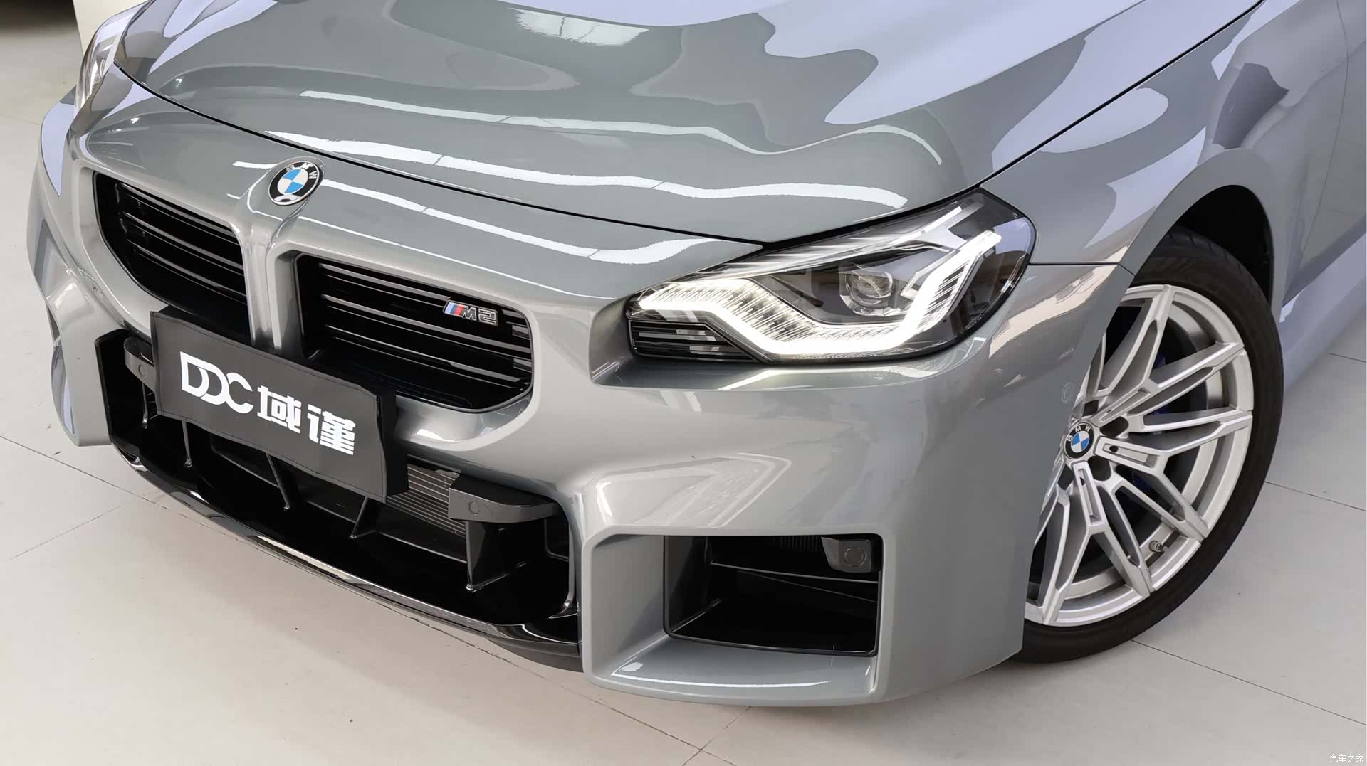 BMW M2, 2025 8
