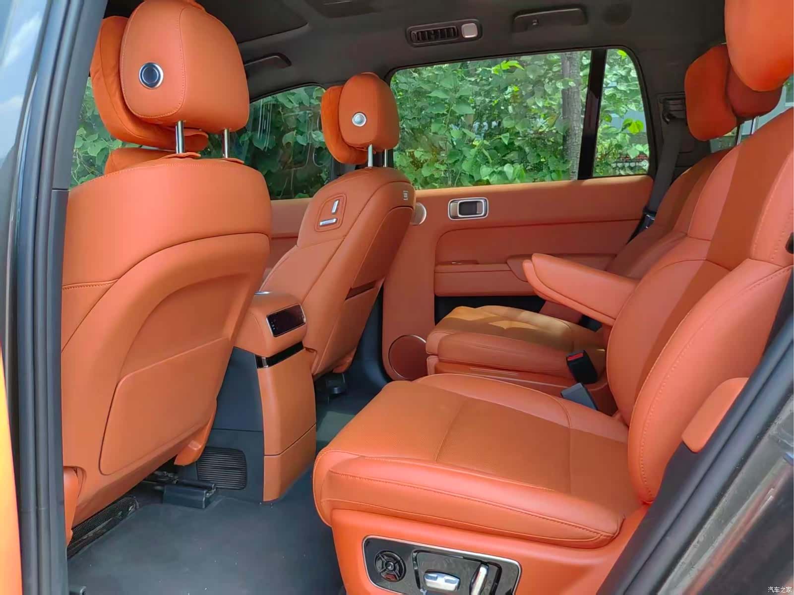 Li Auto L9, 2024 все фото