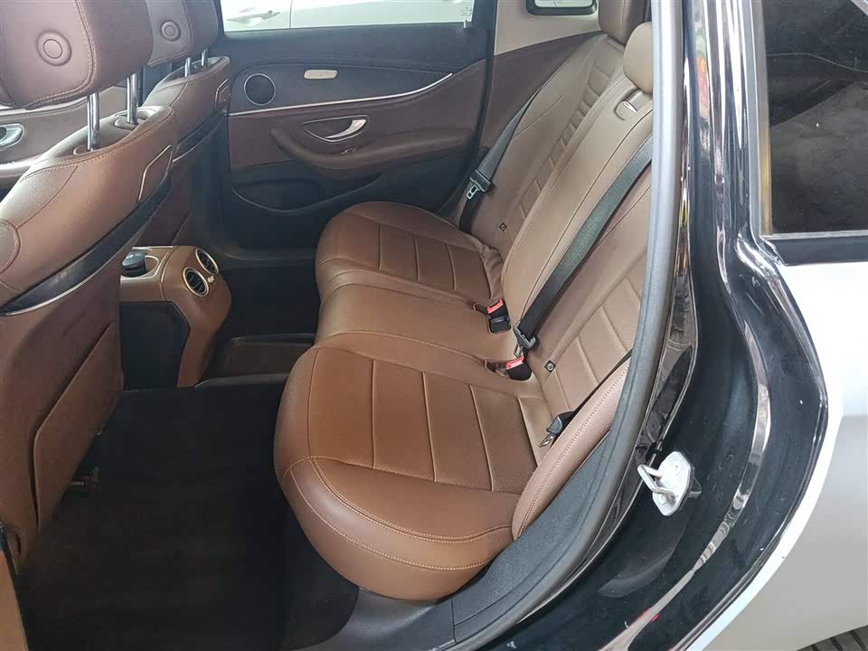 Mercedes-Benz E-class Mercedes-Benz E-class