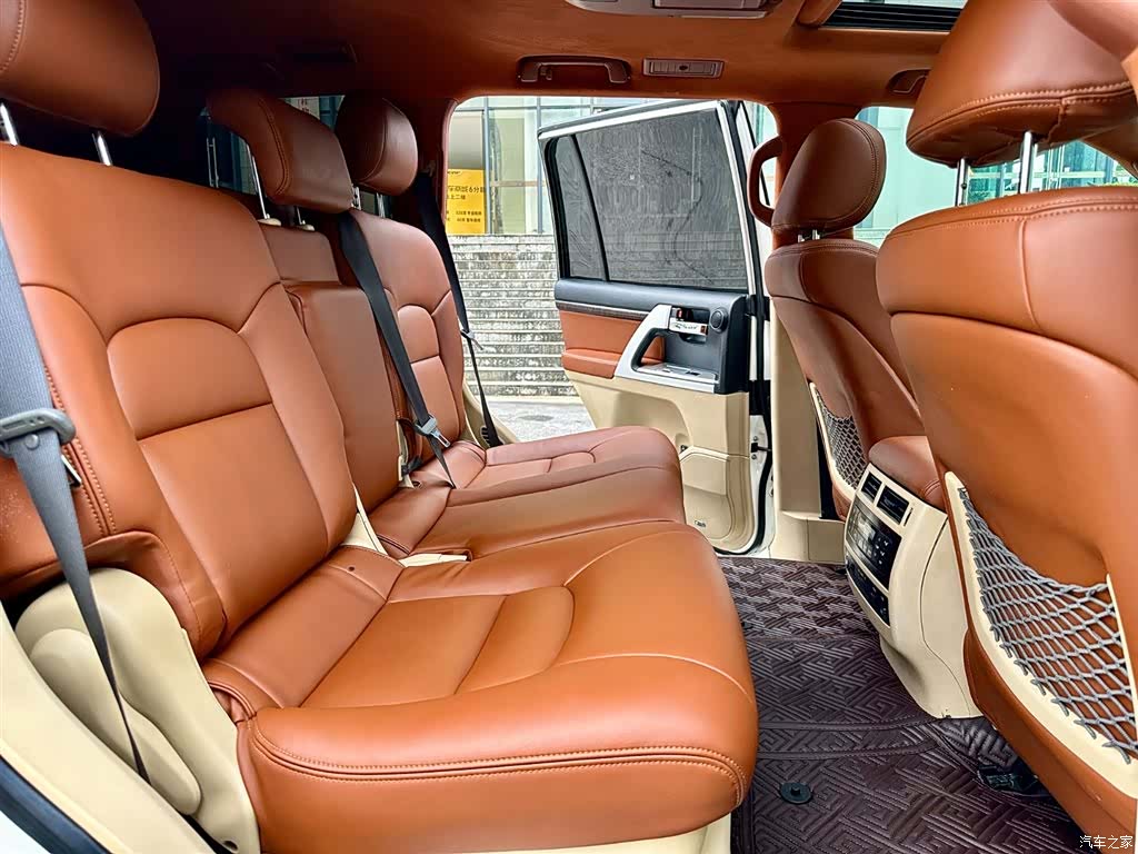 Toyota Land Cruiser, 2010 13