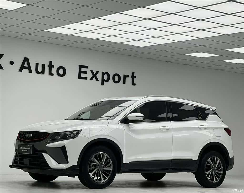 Geely Coolray, 2022 все фото