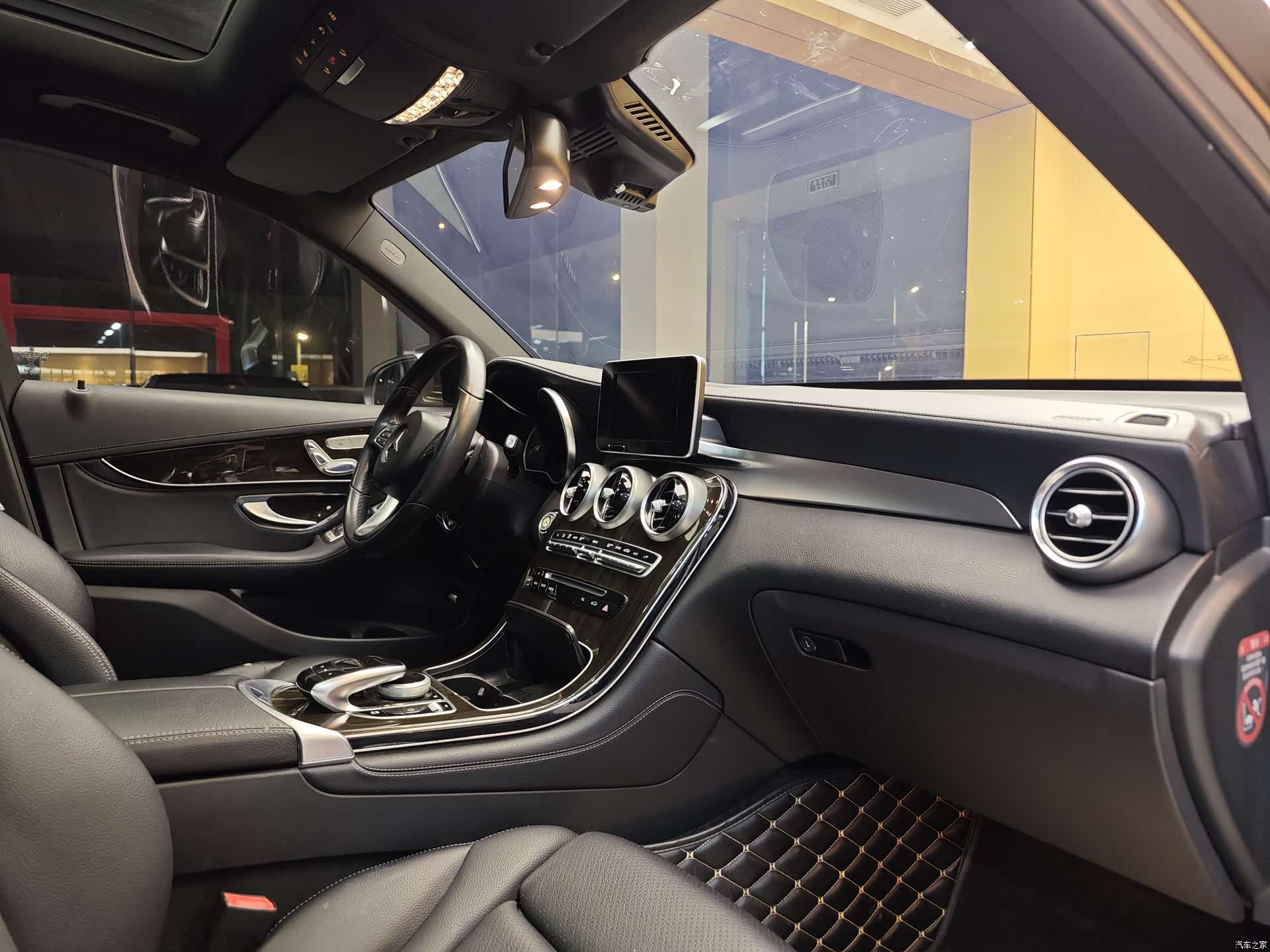 Mercedes-Benz GLC, 2017 30
