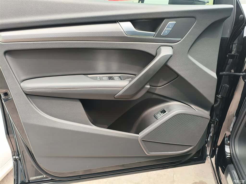 Audi Q5L, 2024 7