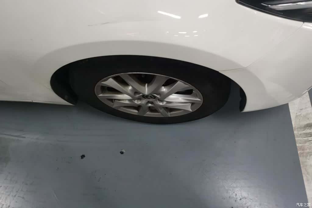 Mazda Mazda3, 2017 6