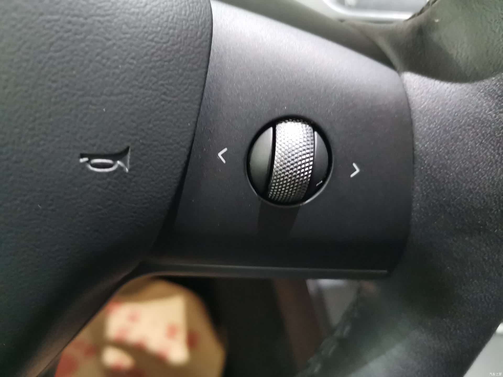 Tesla Model Y, 2022 14