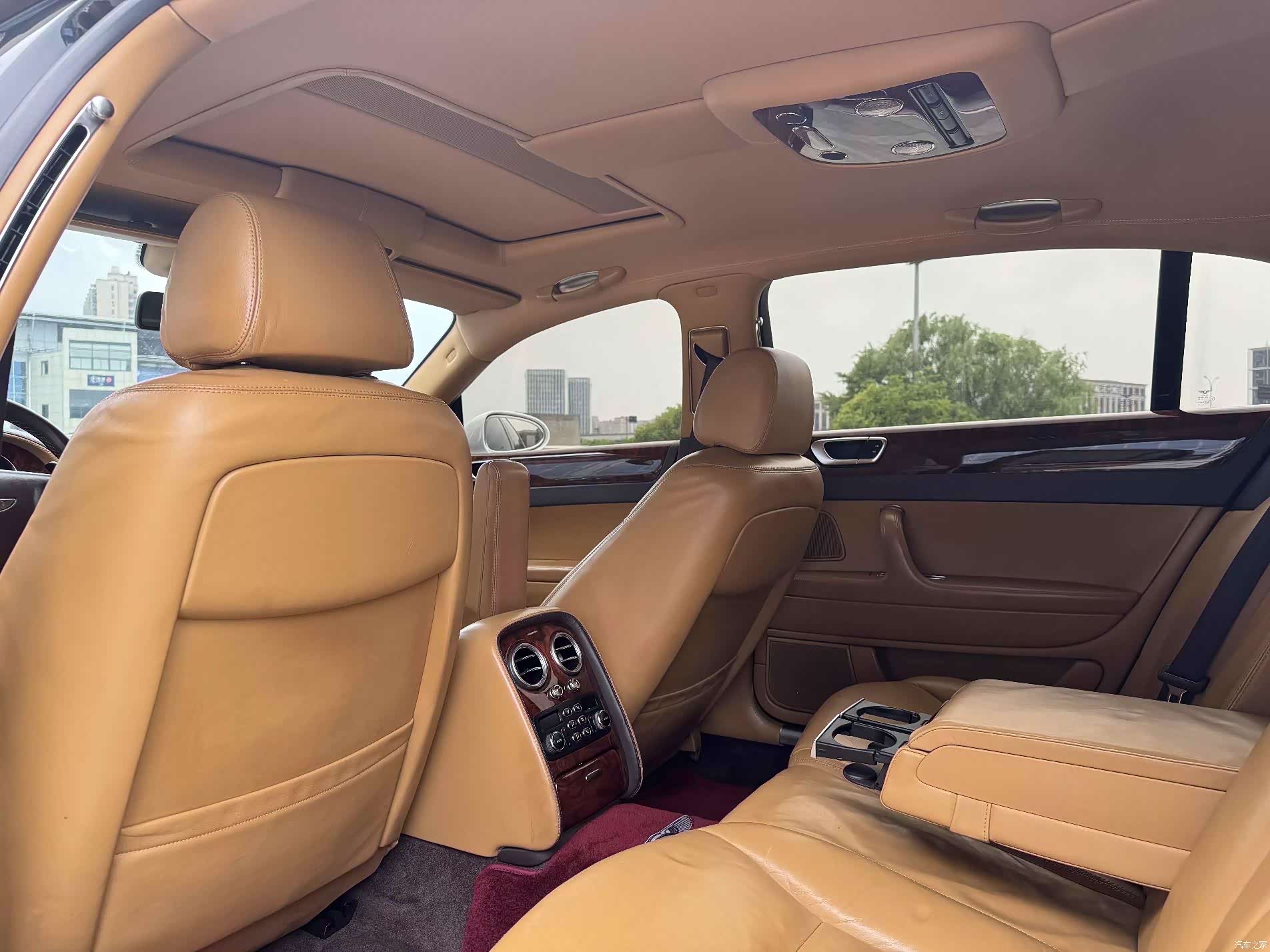 Bentley Flying Spur, 2007 3