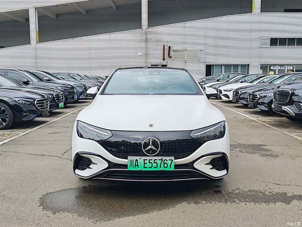Mercedes-Benz EQE, 2025 2