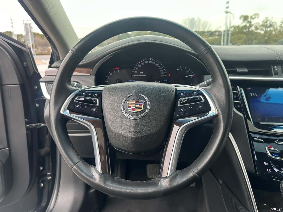 Cadillac XTS, 2014 18
