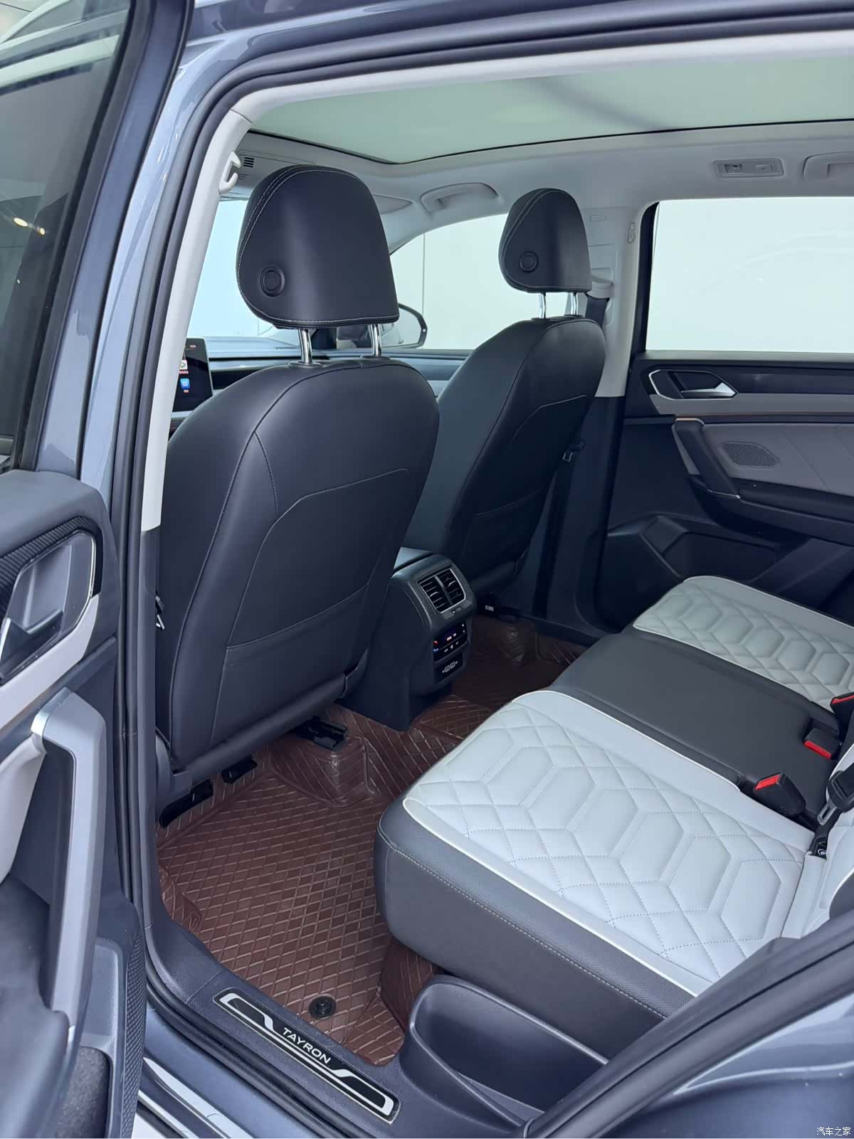 Volkswagen Tayron, 2023 12