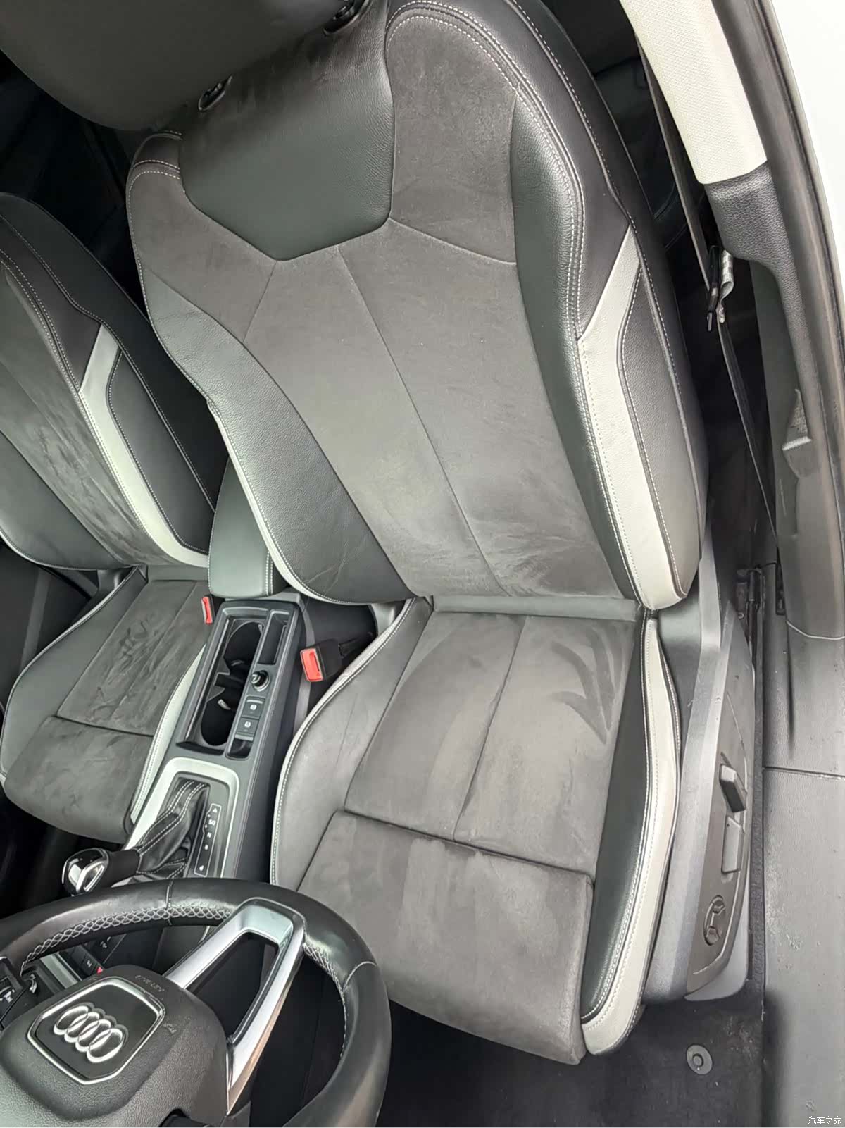 Audi Q3, 2022 10