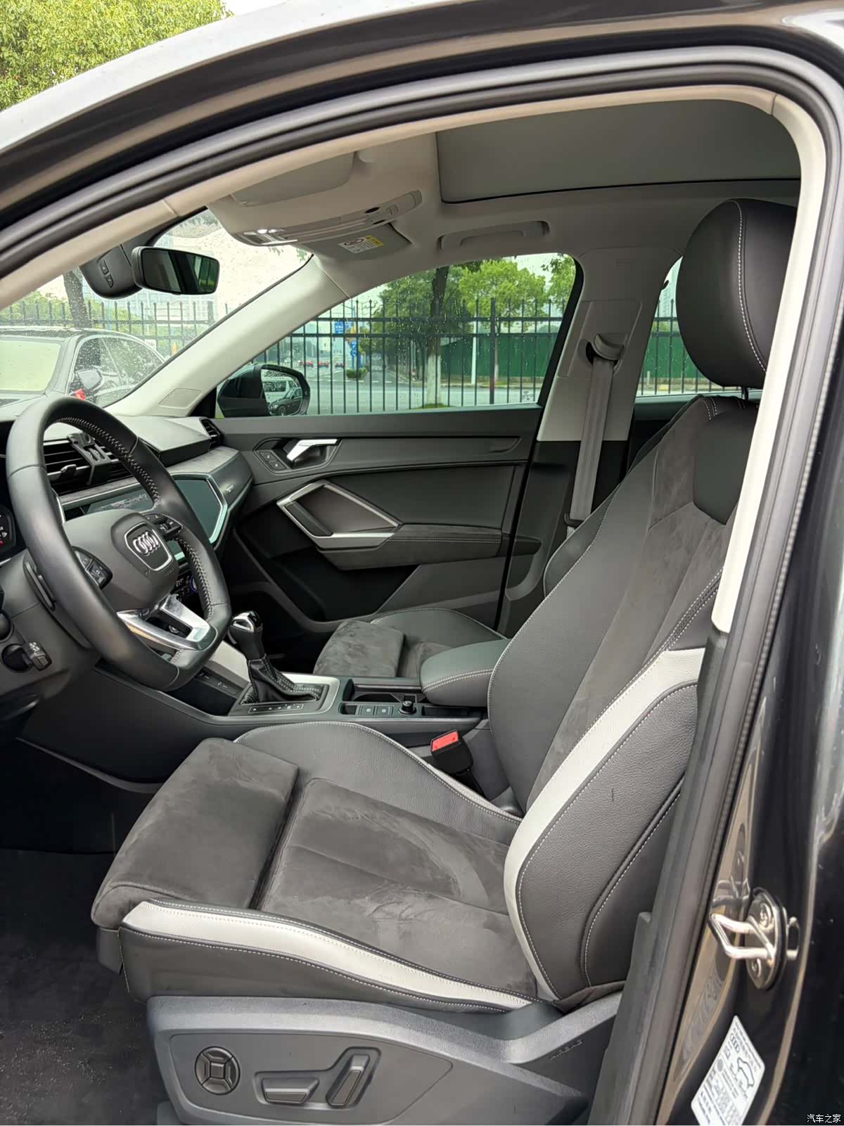 Audi Q3, 2022 6