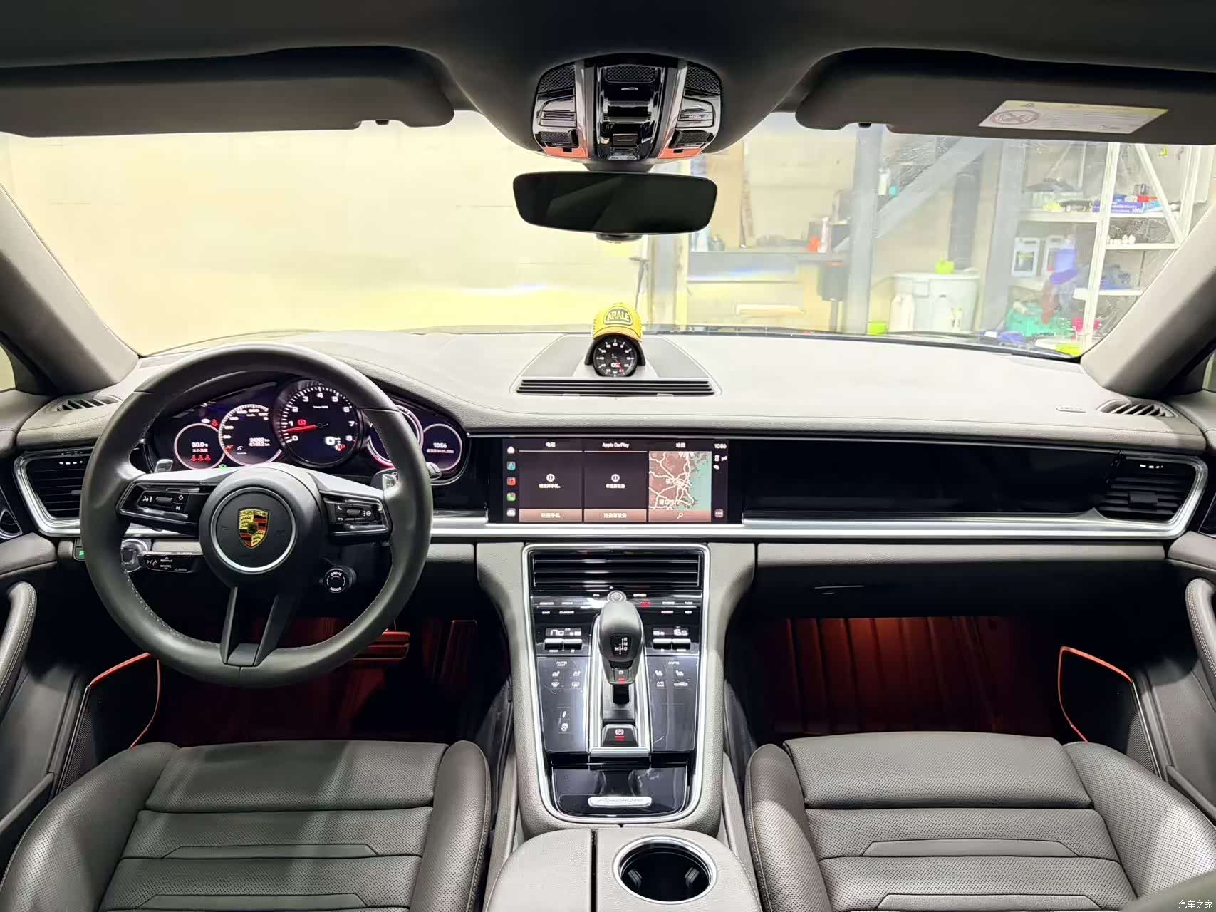 Porsche Panamera, 2023 8