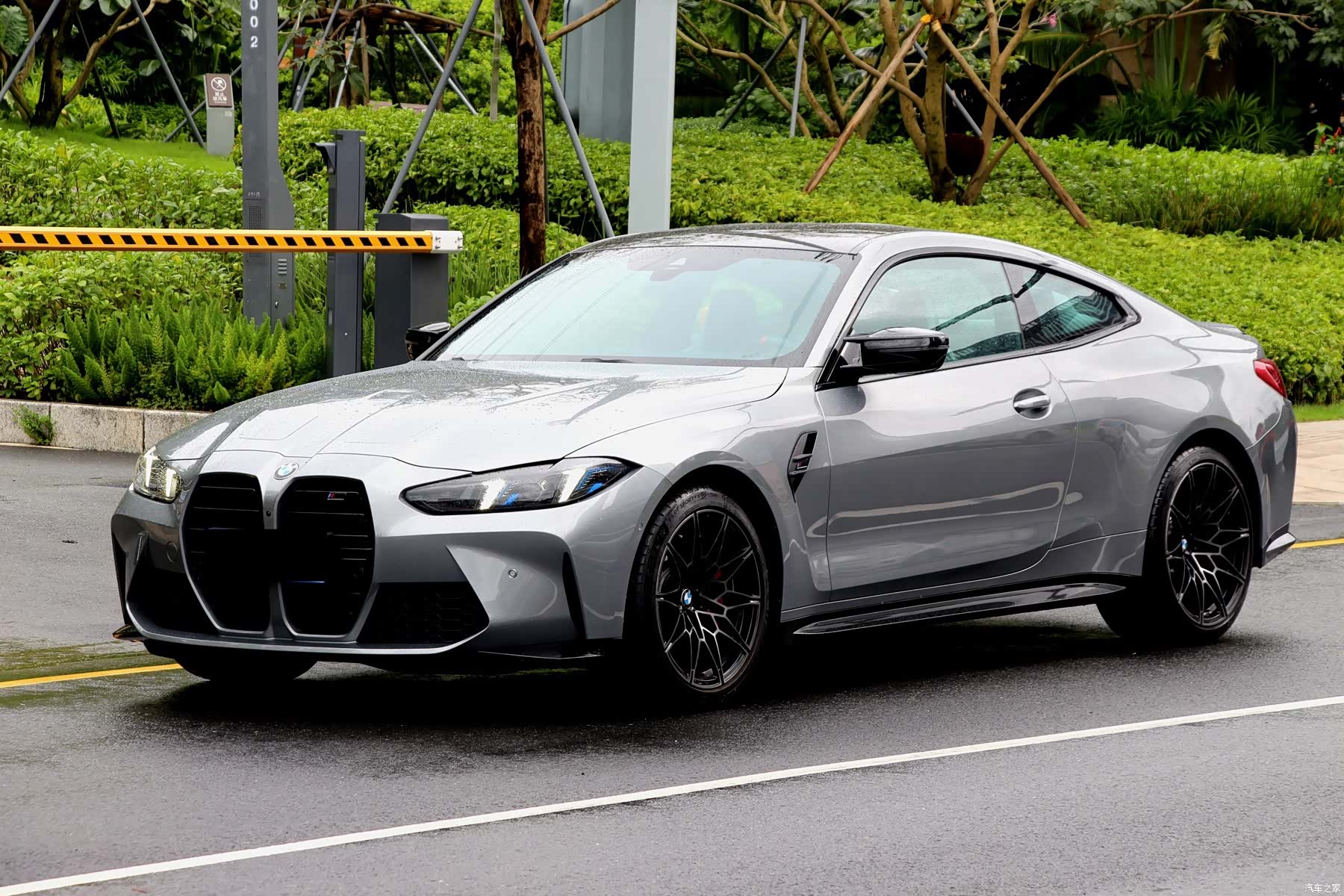 BMW M4, 2026 1