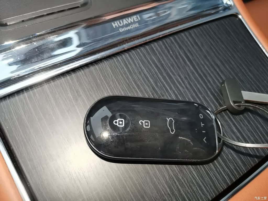AITO M5, 2025 9