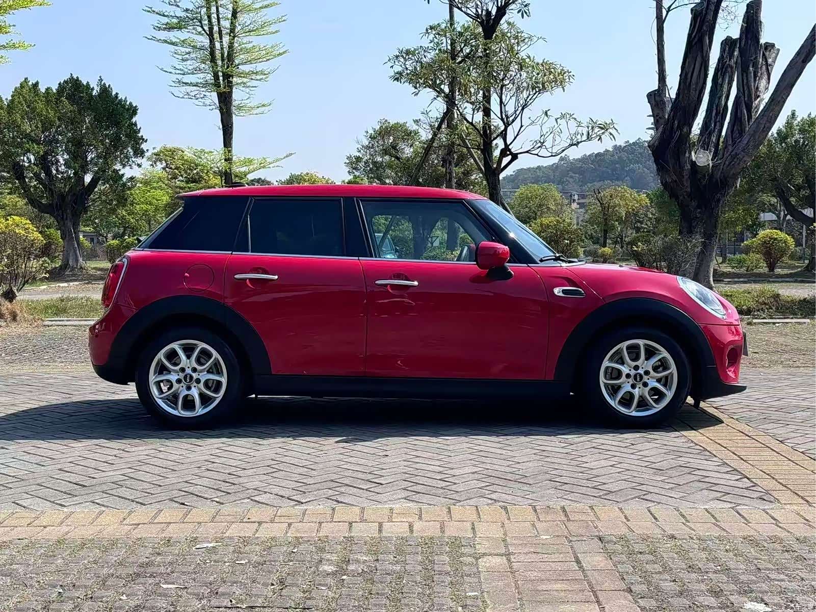 Mini ONE, 2020 4