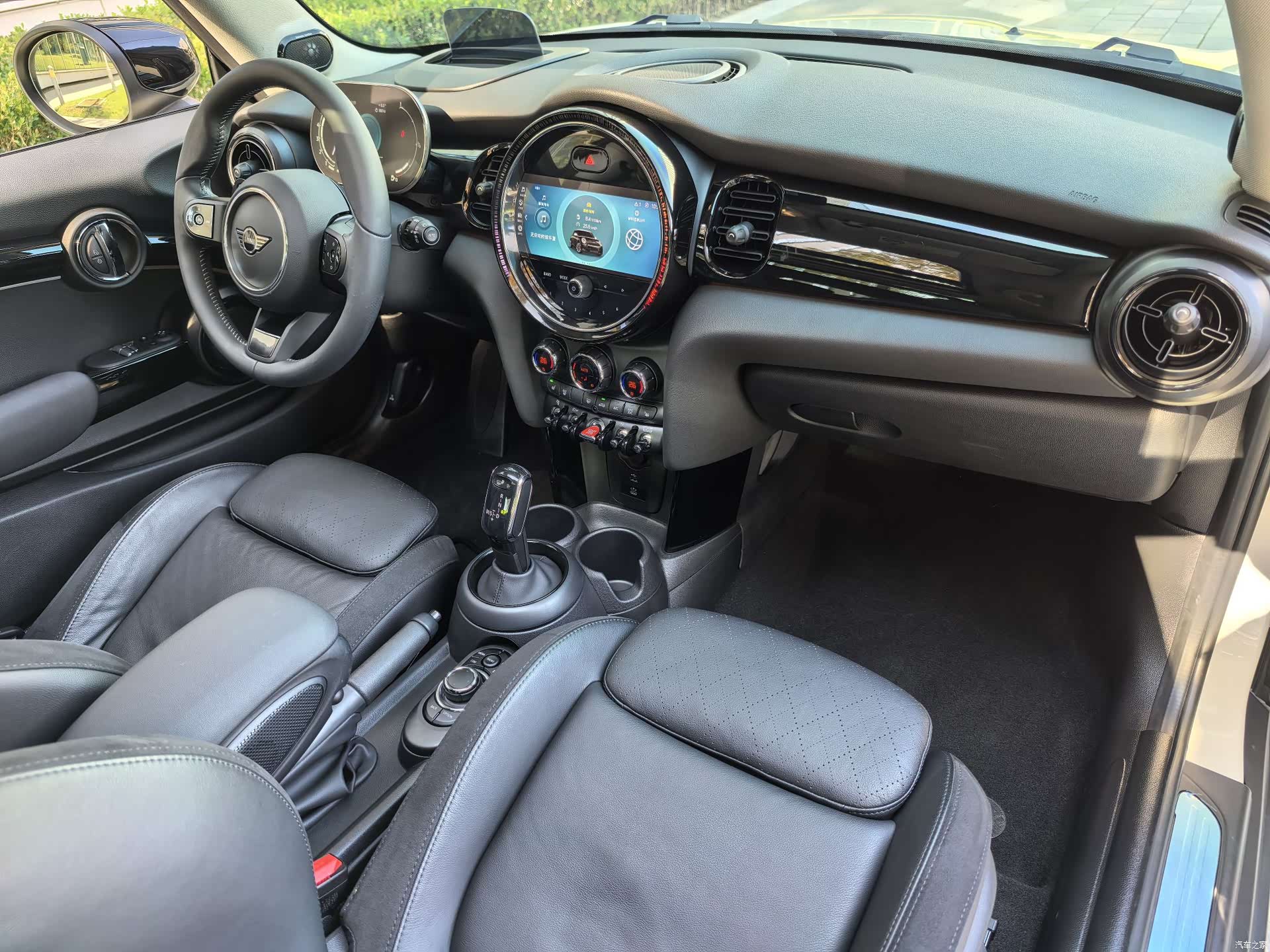 Mini Cooper, 2022 23
