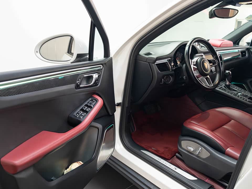 Porsche Macan Porsche Macan