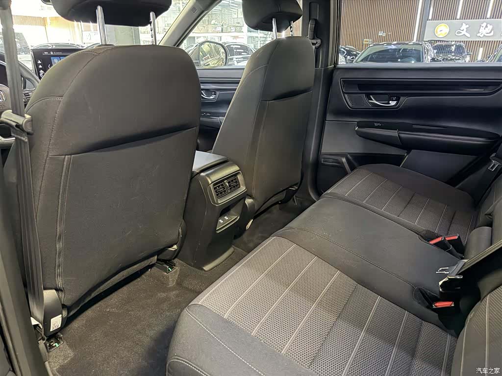 Honda CR-V, 2023 все фото
