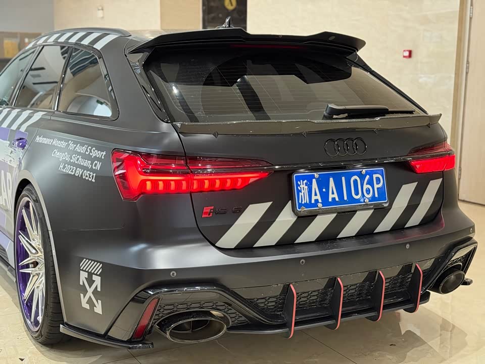 Audi RS 6 Audi RS 6
