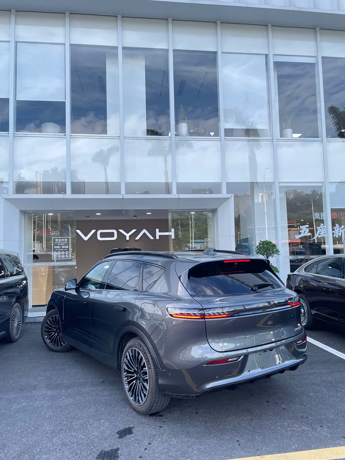 Voyah Free, 2025 6