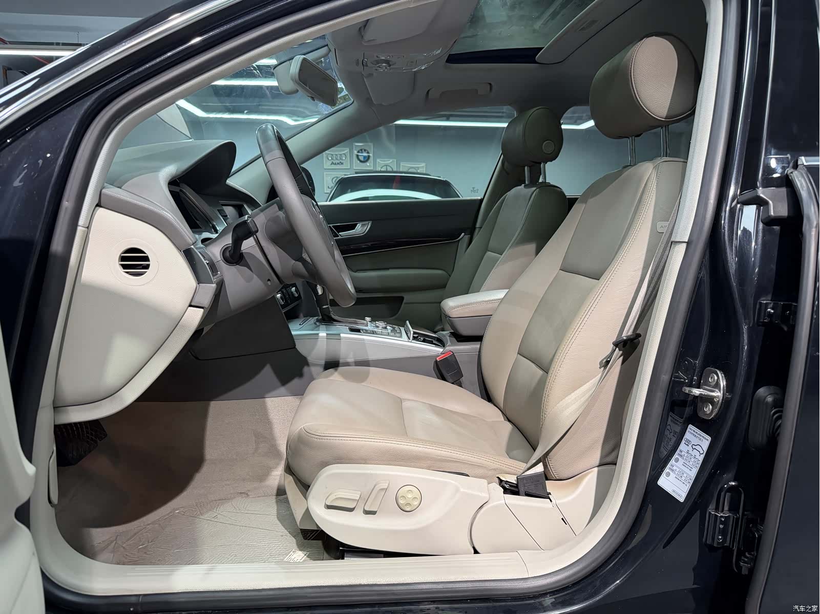 Audi A6L, 2012 9