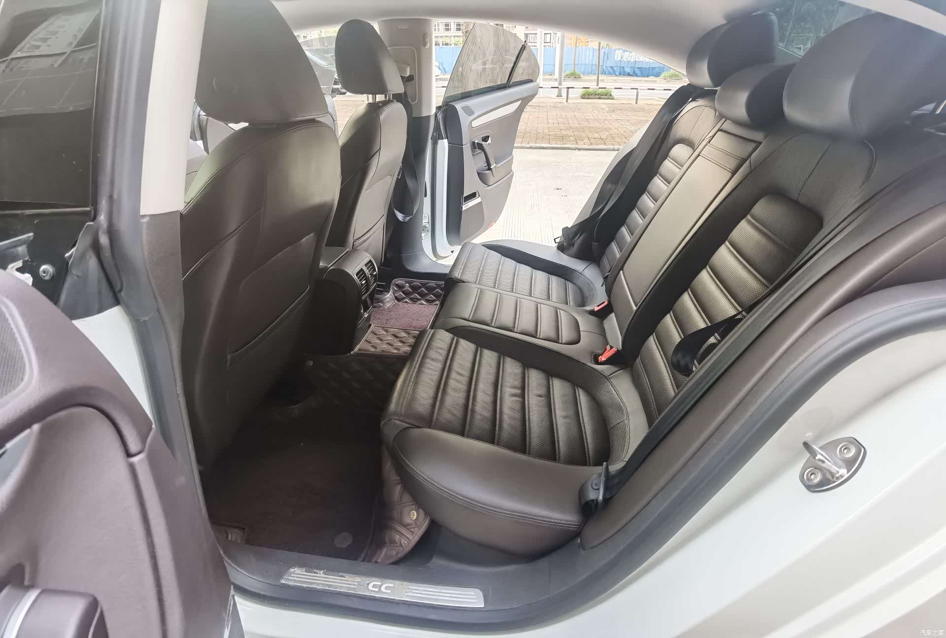 Volkswagen CC, 2013 9