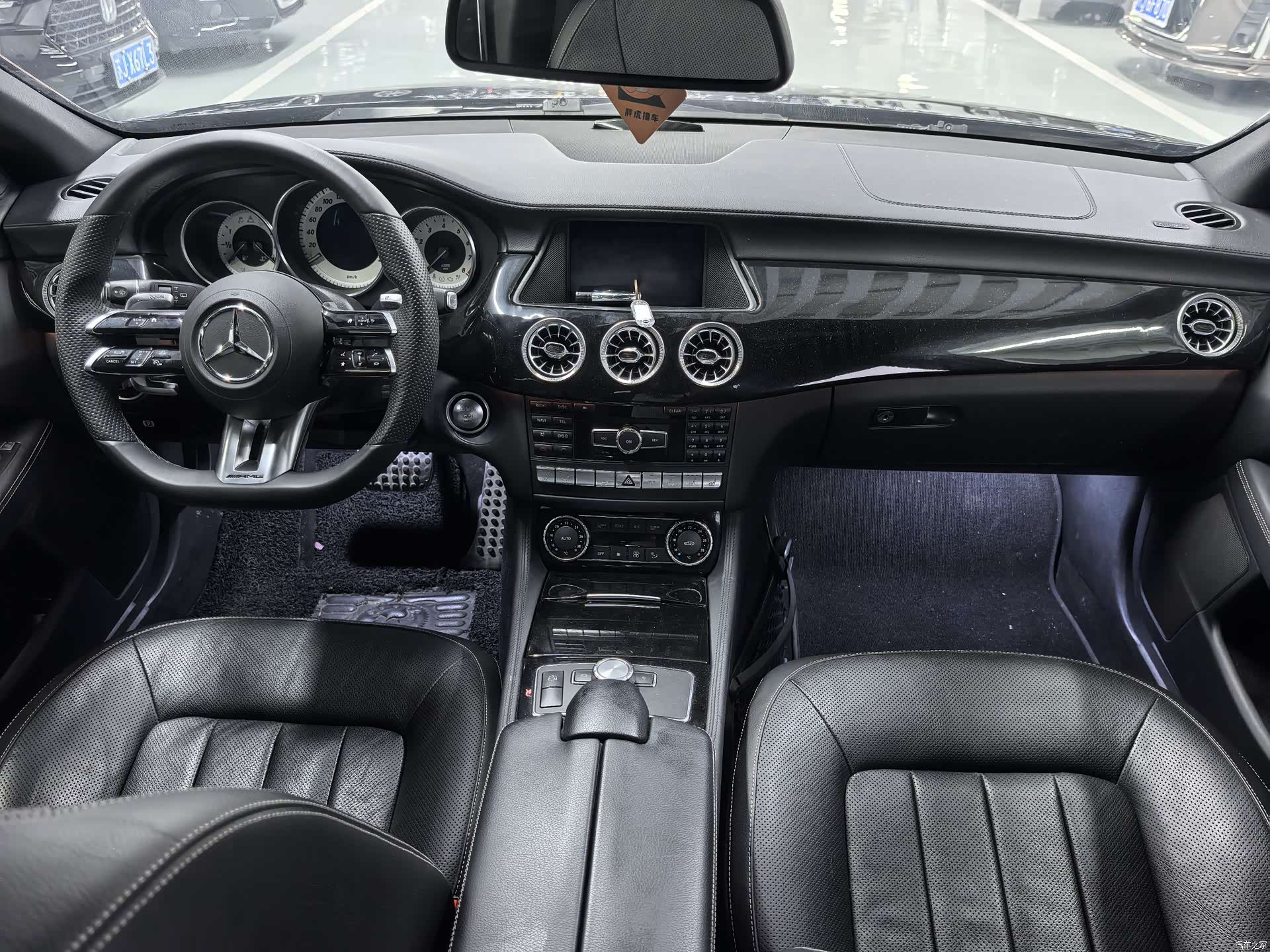 Mercedes-Benz CLS, 2014 8