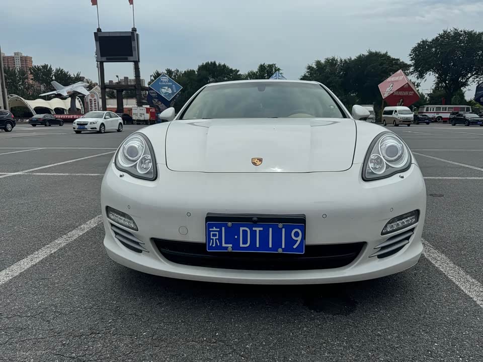 Porsche Panamera Porsche Panamera