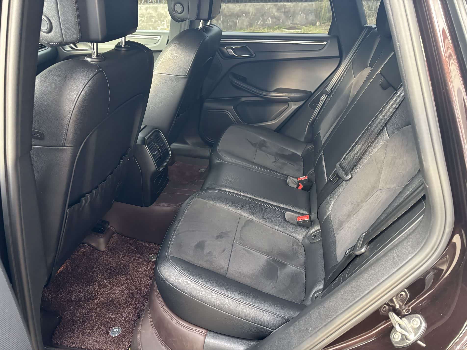 Porsche Macan, 2016 10