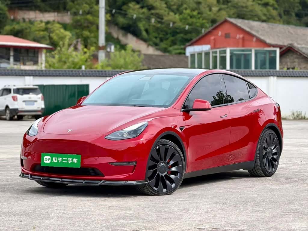 Tesla Model Y, 2021 2