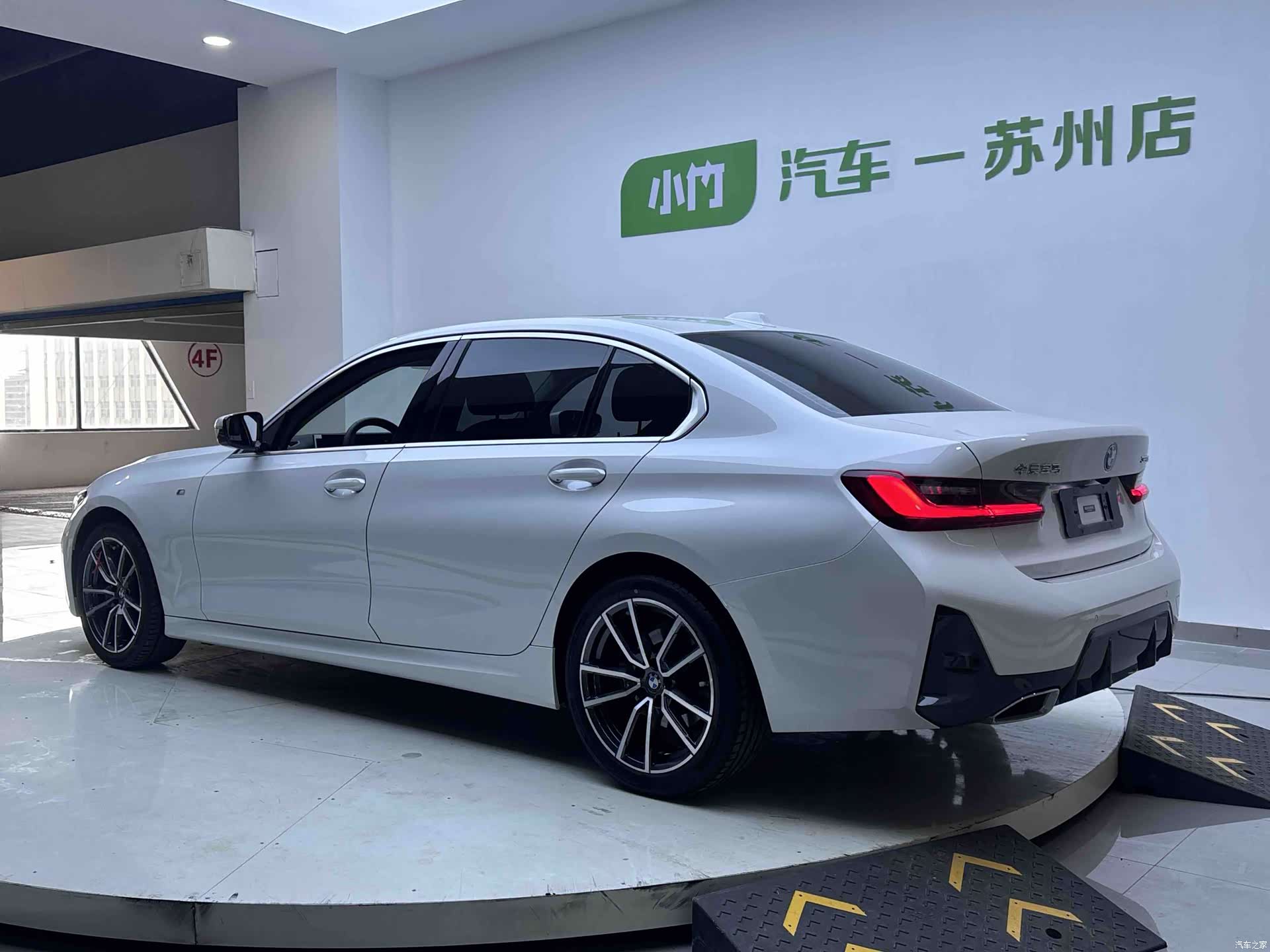 BMW 3 Series, 2023 3