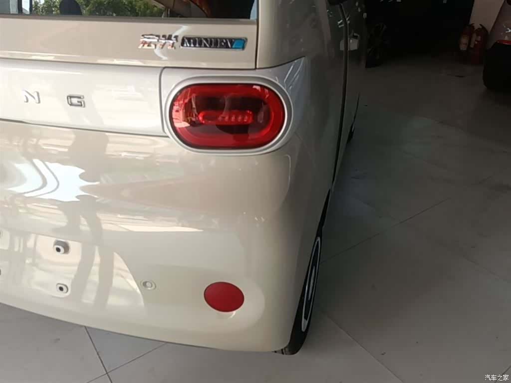 Wuling MINIEV, 2026 8