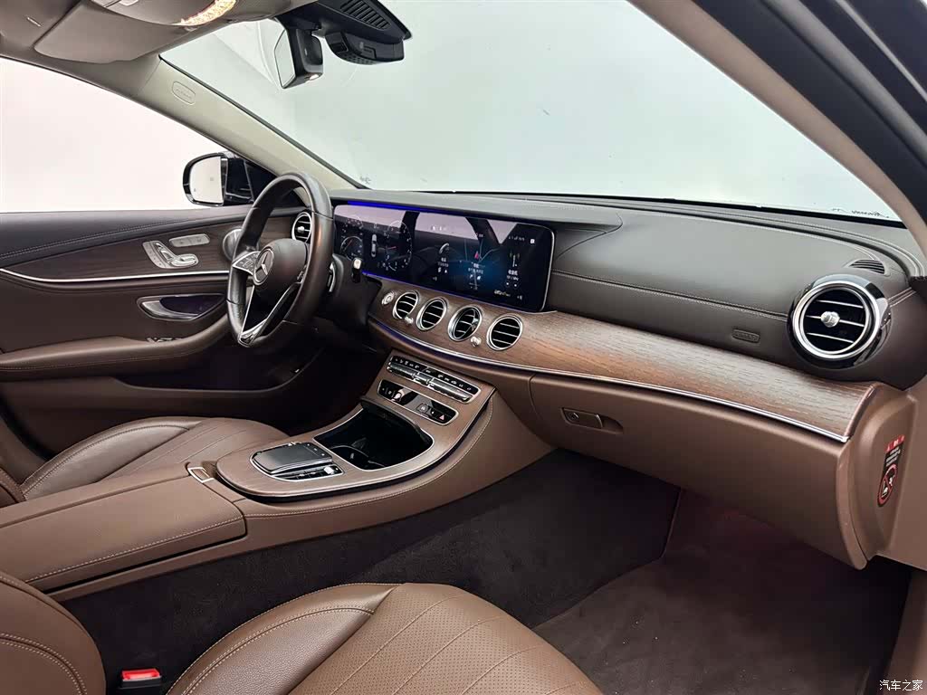 Mercedes-Benz E-Class, 2021 11
