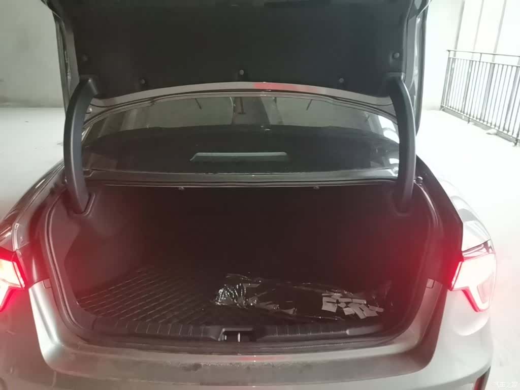 Lynk & Co 02, 2022 19