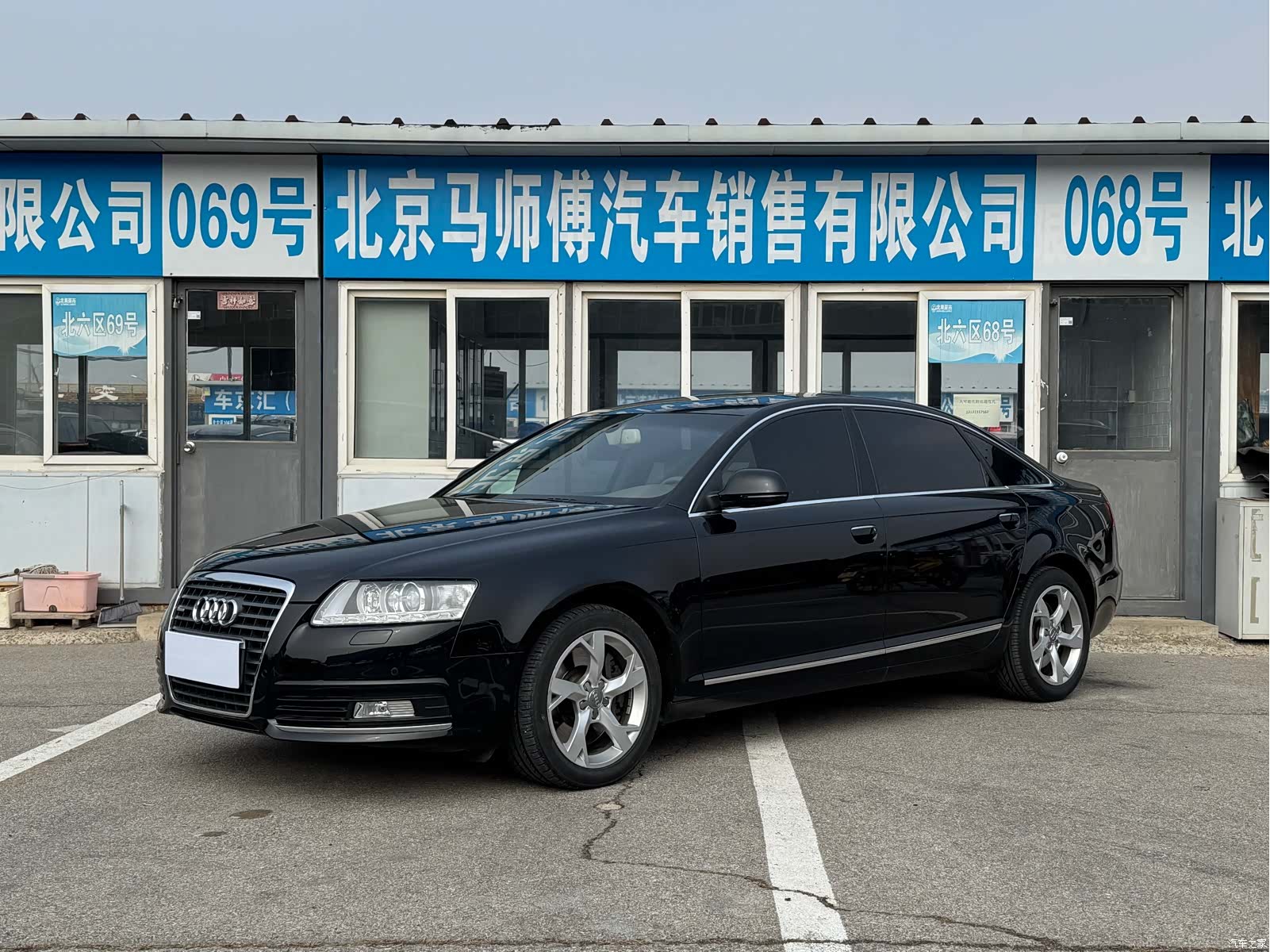 Audi A6L, 2010 1