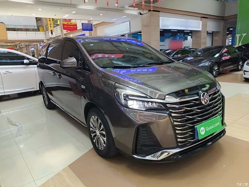 Buick GL8, 2023 4