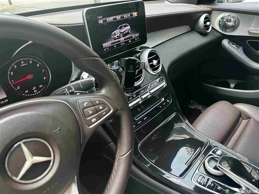 Mercedes-Benz GLC, 2017 14