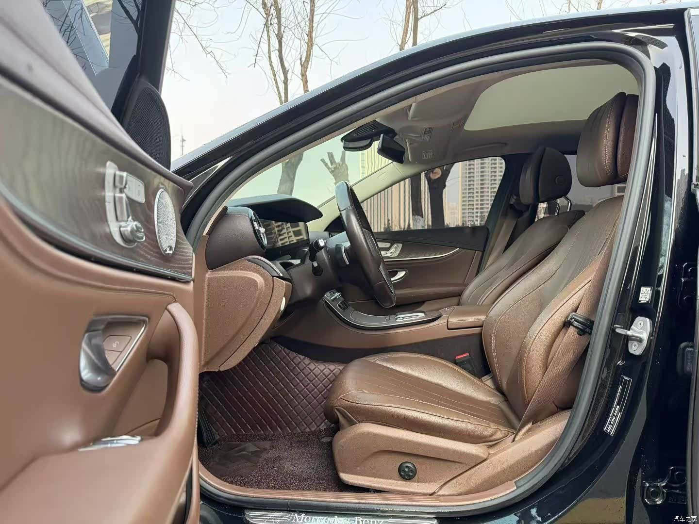 Mercedes-Benz E-Class, 2021 4