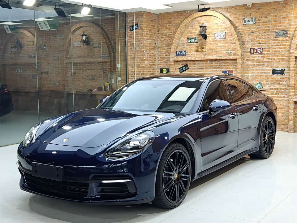 Porsche Panamera Porsche Panamera
