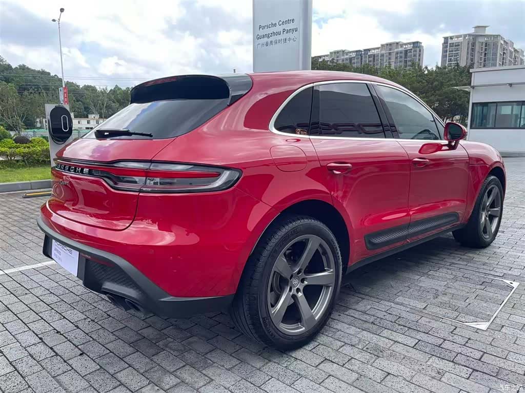 Porsche Macan, 2025 6