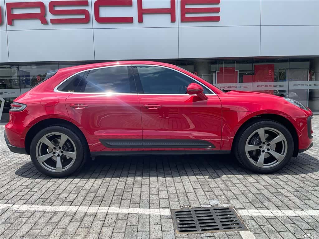 Porsche Macan, 2025 все фото