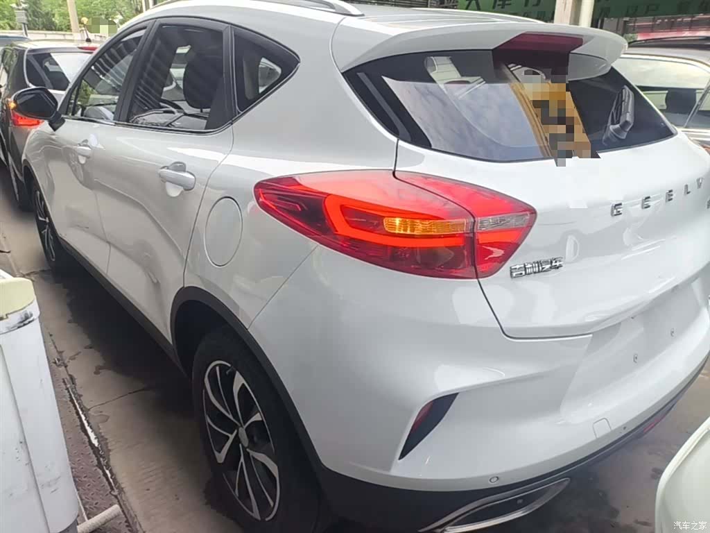 Geely Emgrand, 2020 все фото