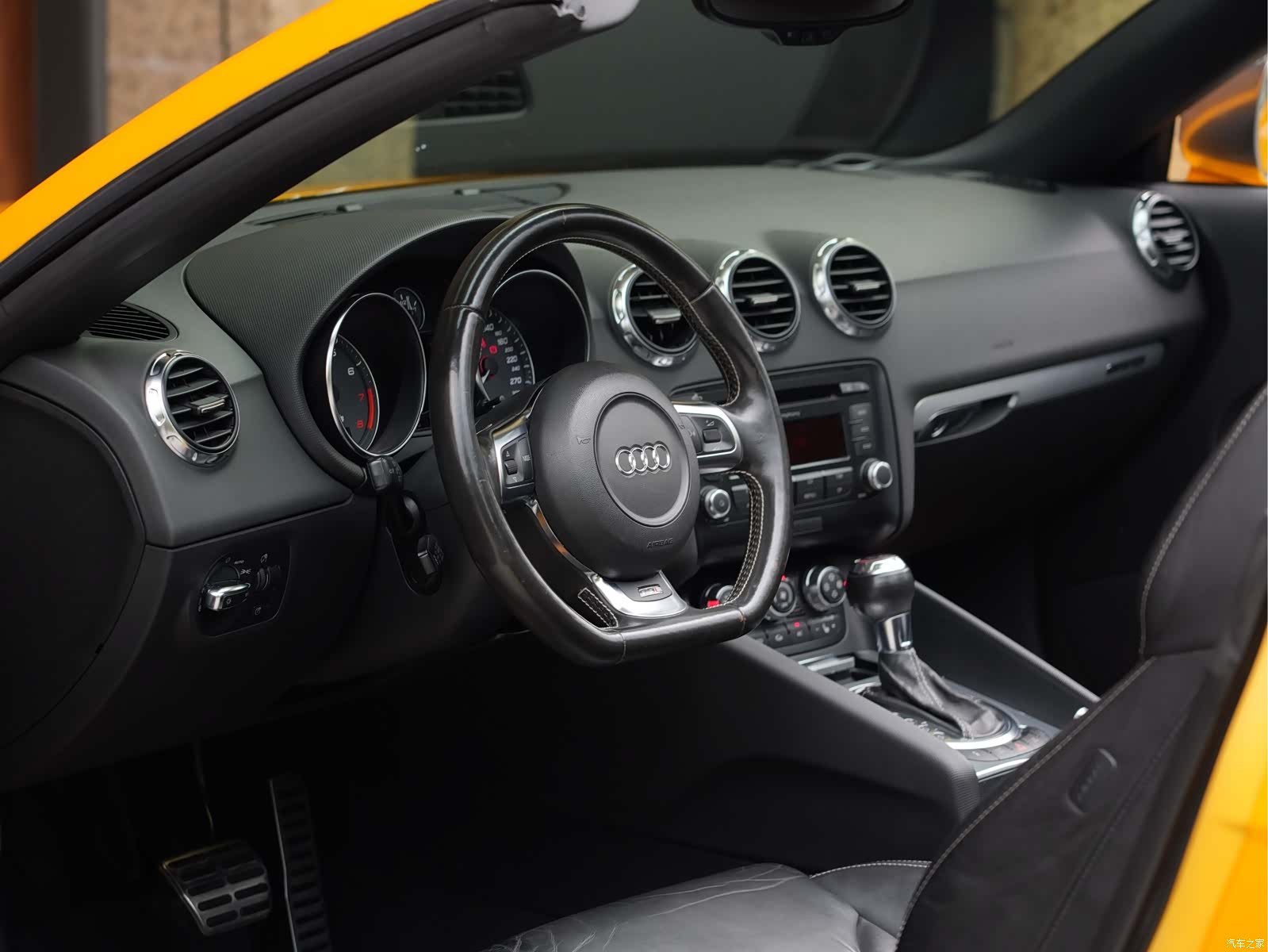 Audi TT, 2009 9
