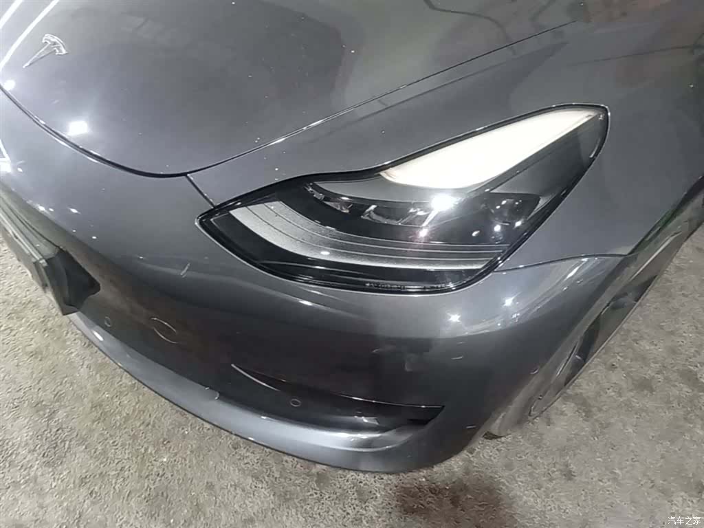 Tesla Model 3, 2021 24
