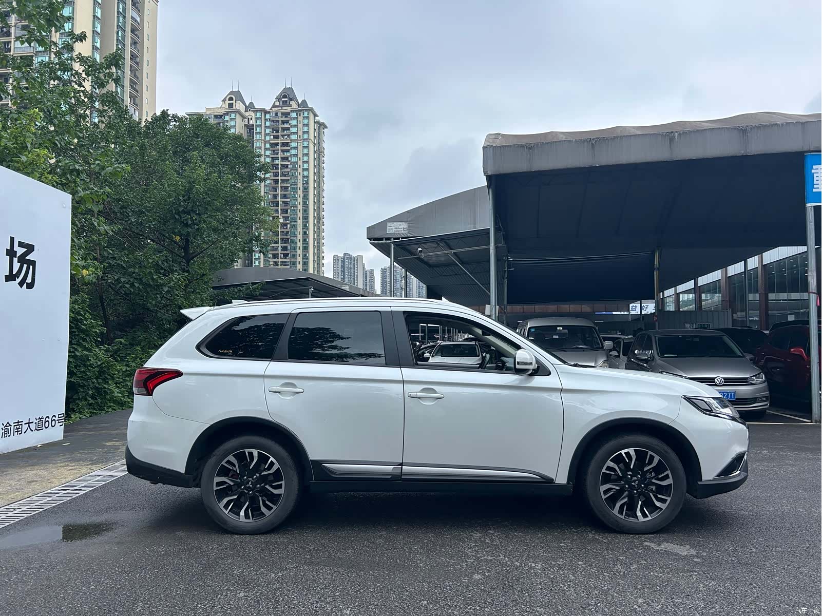 Mitsubishi Outlander, 2021 4