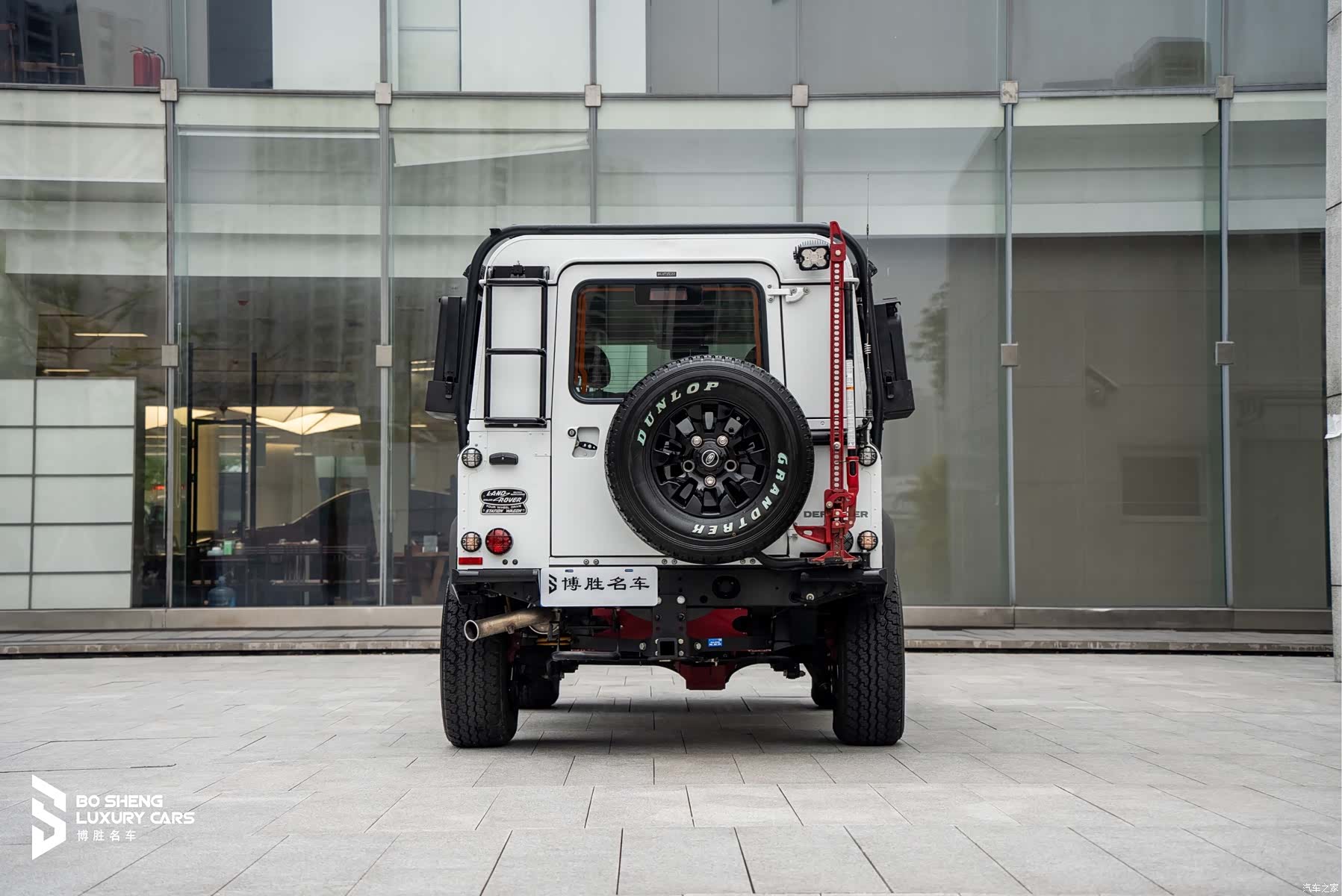 Land Rover Defender, 2015 все фото