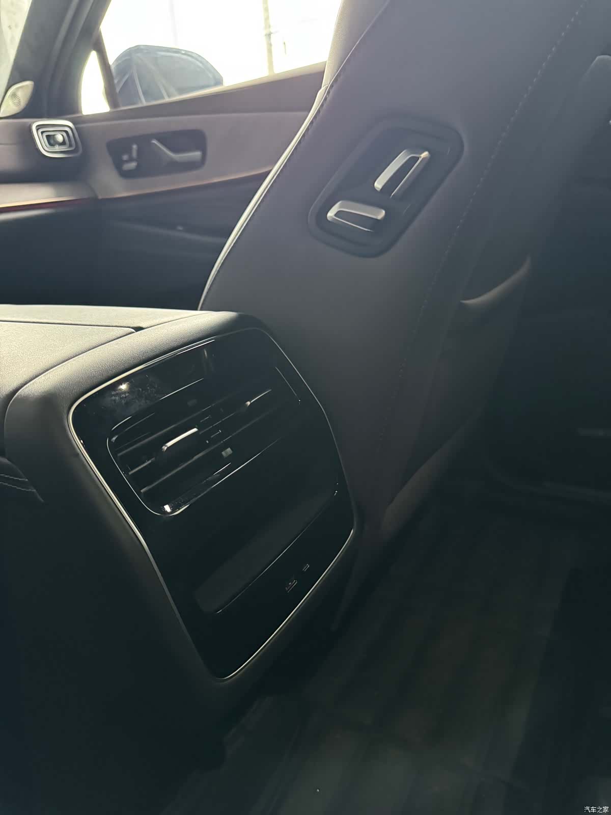 Chery Tiggo 9, 2024 17