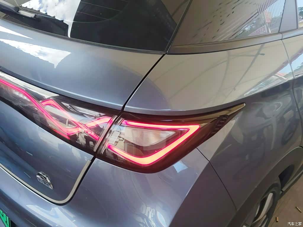 BYD Dolphin, 2023 8