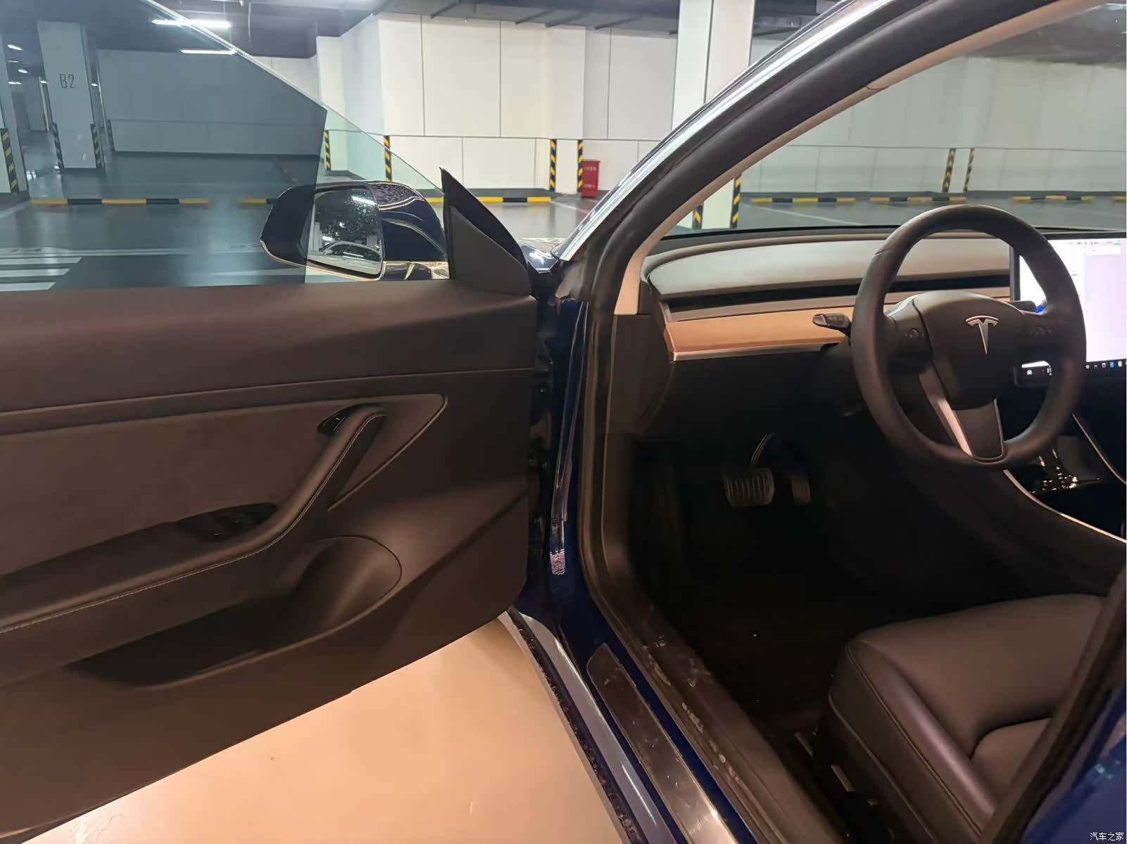 Tesla Model 3, 2020 все фото
